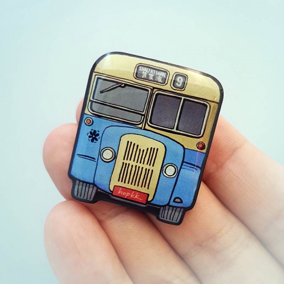 Guy Arab Mark 5 single-decker bus brooch / pin 0