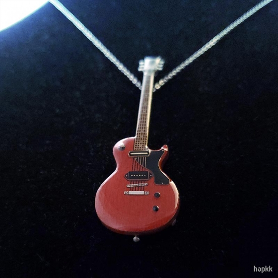 Miniature John Lennon favorite guitar pendant - Les Paul #0012 3
