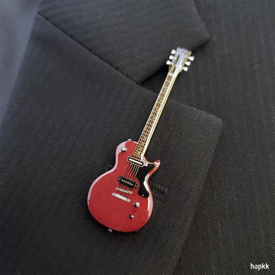 Miniature John Lennon favorite guitar lapel pin - Les Paul #0011 2