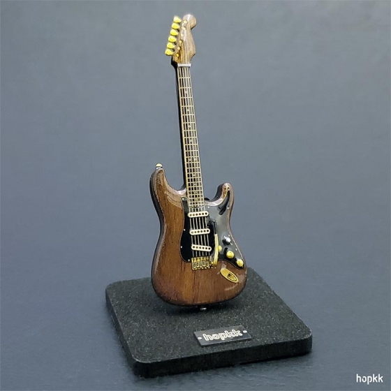 Miniature wood color guitar lapel pin - Strat #0007 3
