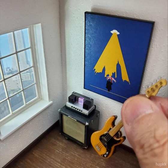 Diorama "Keep Being Yourself" with a bass guitar lapel pin 3